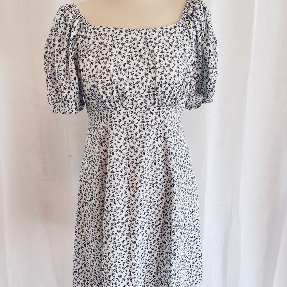 Floral Puff Sleeve Dress